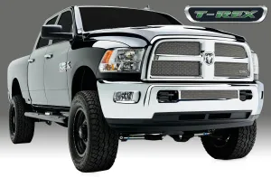 T-REX Sport Series, 2 Piece Grilles - Chrome - 2013-2018 Ram 2500/3500